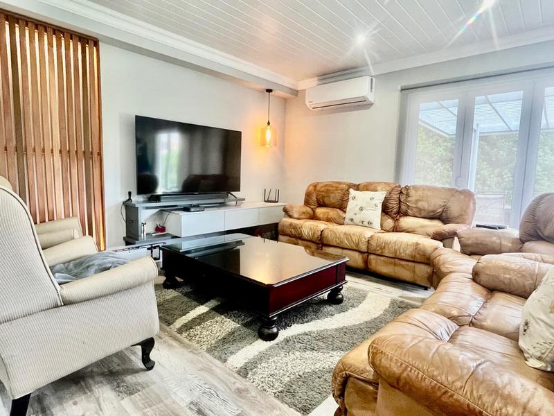 3 Bedroom Property for Sale in Tergniet Western Cape